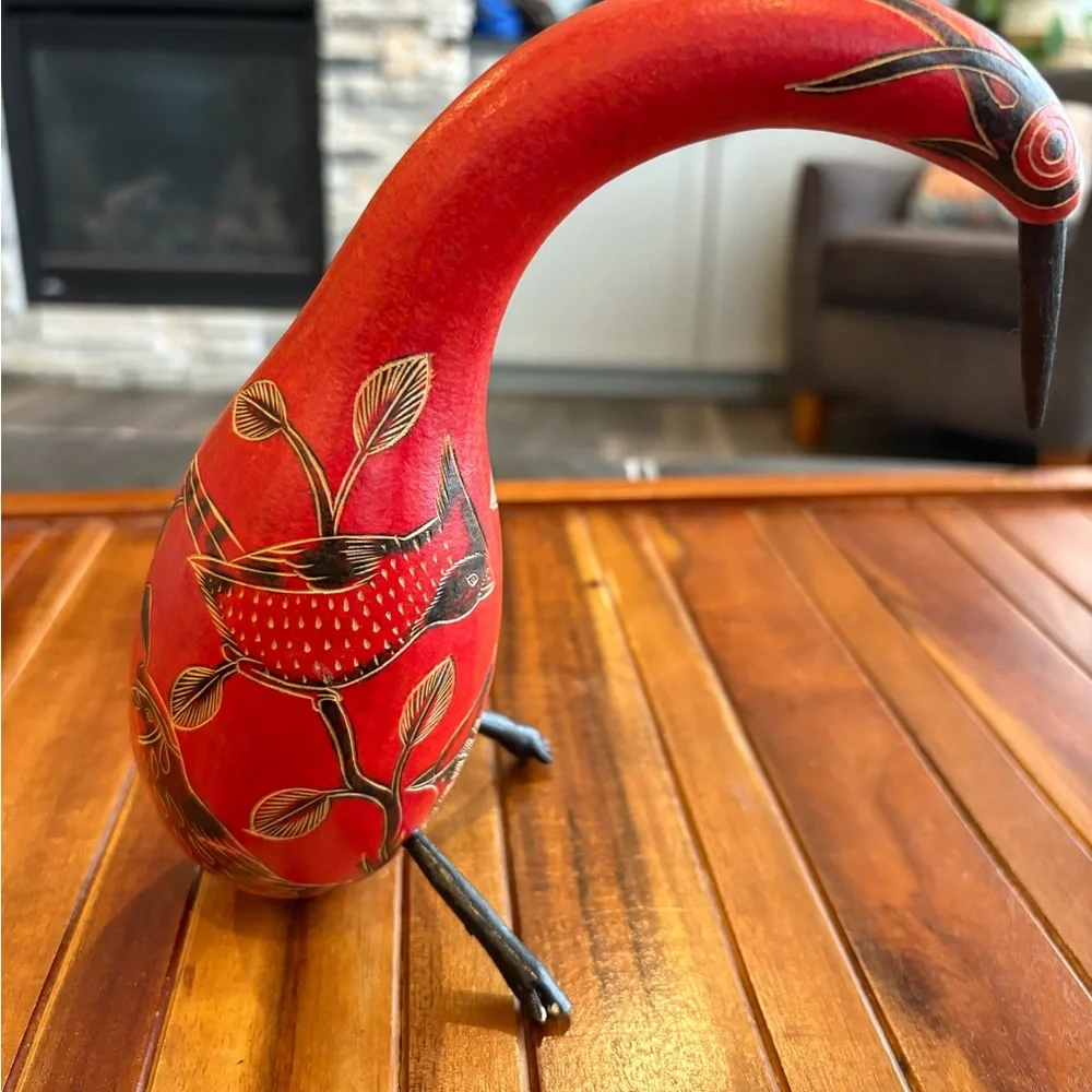 Rare Vintage Peruvian Folk Art Carved Gourd Bird Statue Hand Painted
